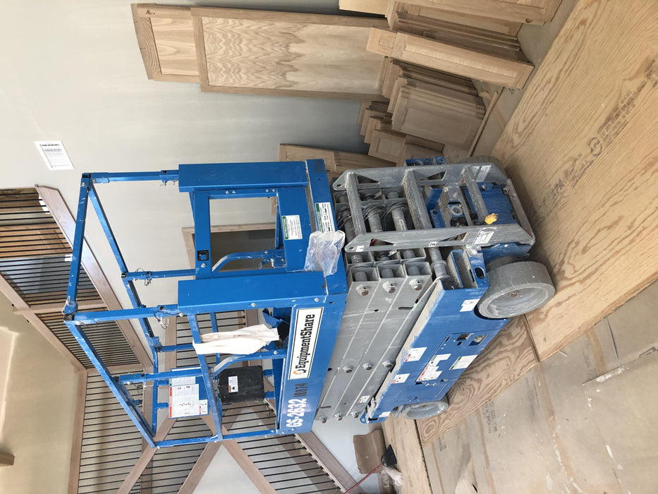 2018 Genie GS-2632 GENIE GS-2632 w/Fixed Rail, Chain Entry