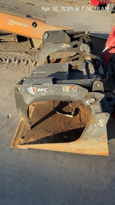 2020 PALADIN 76" Scrap Grapple Bucket - Paladin
