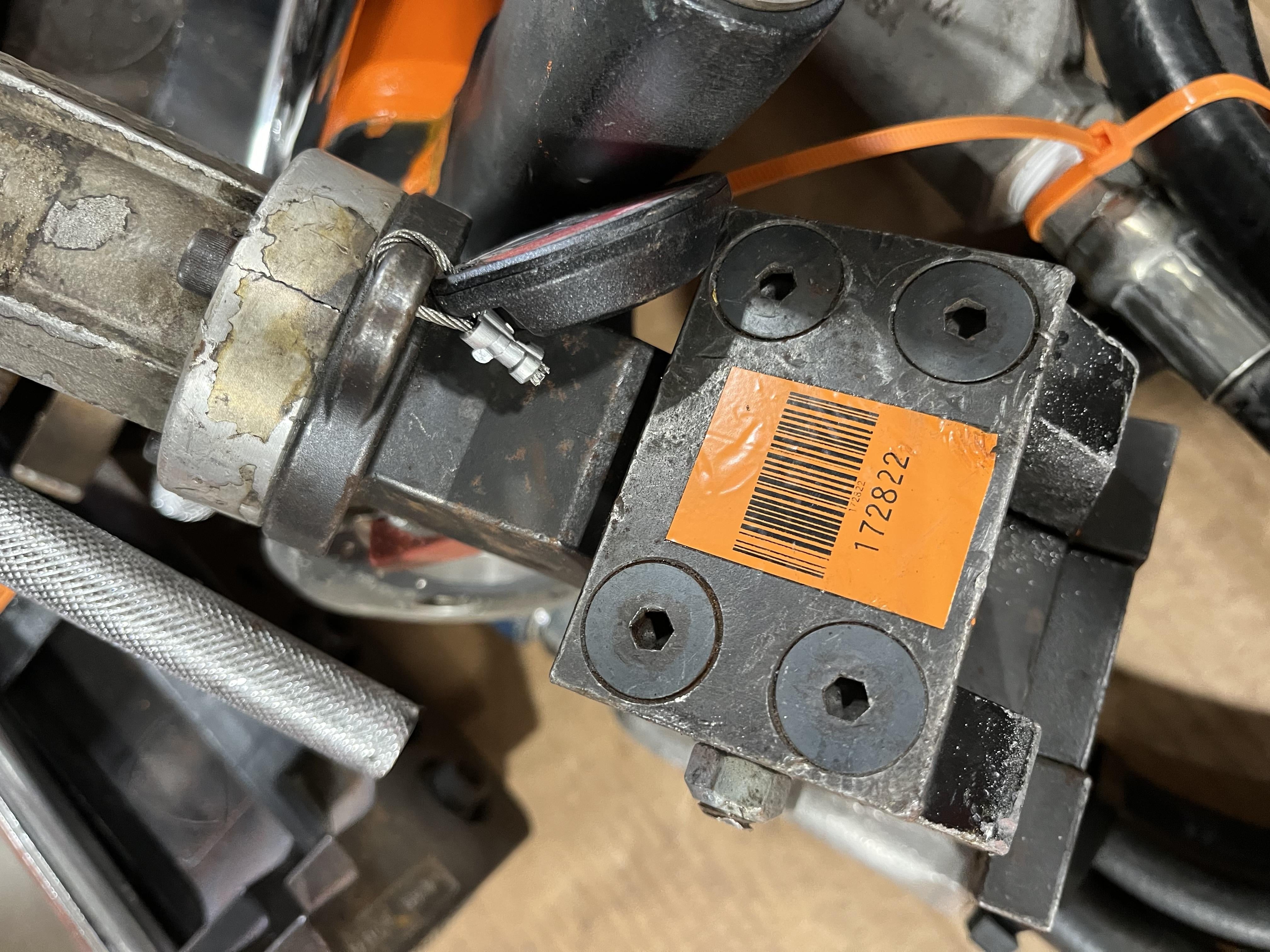 2021 PETOL P95-525