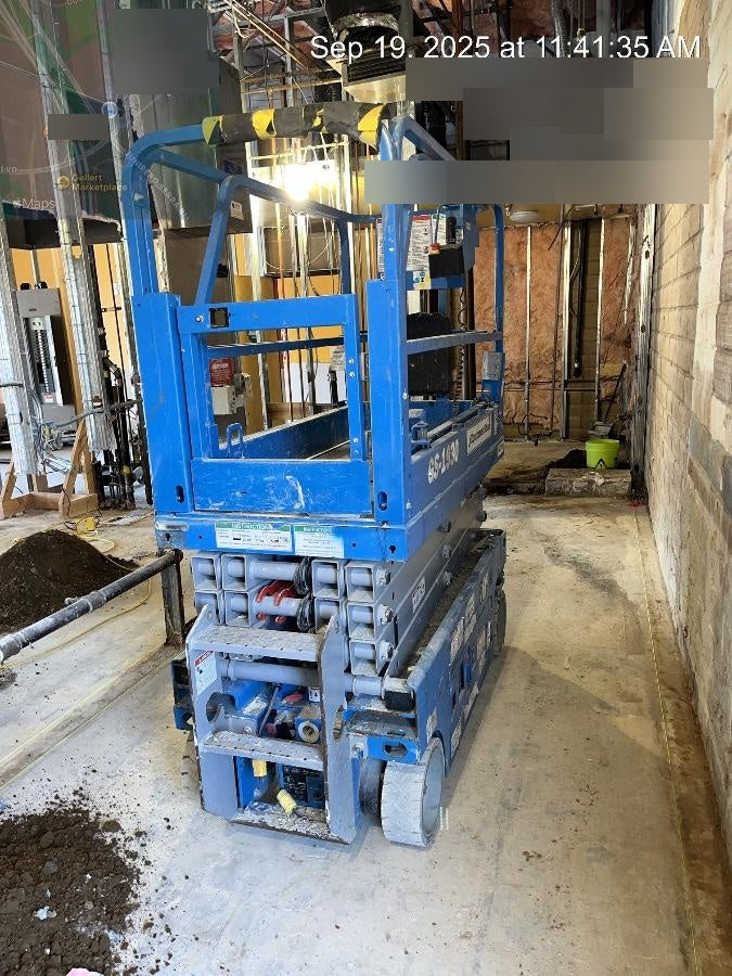 2019 Genie GS-1930 Half Height Swing Gate, 800W Inverter