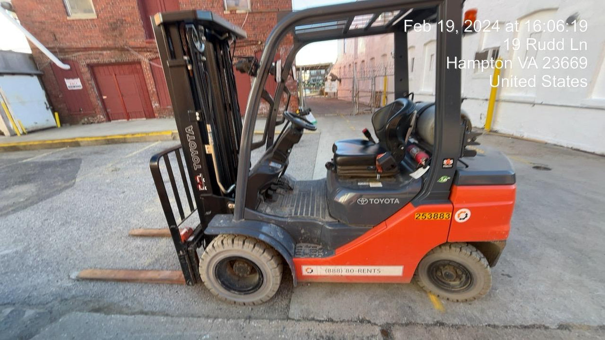 2022 TOYOTA 50-8FGU25