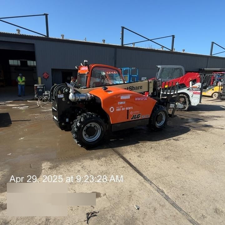 2024 JLG G5-18A