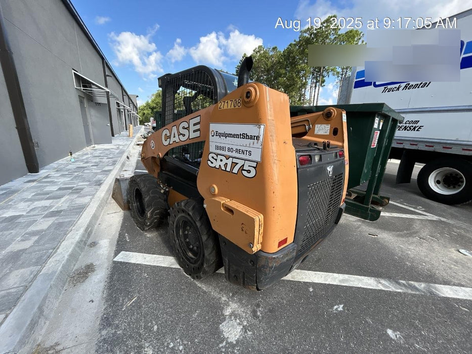 2019 CASE SR175