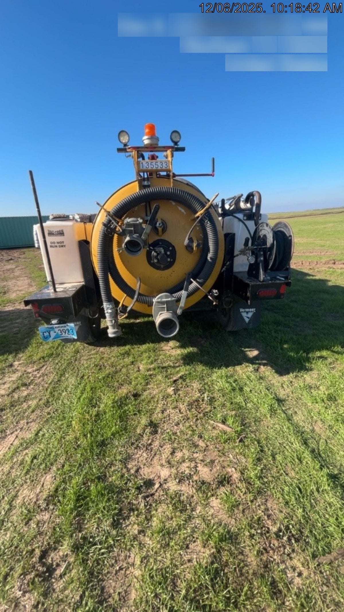 2021 VAC-TRON LP573XDT
