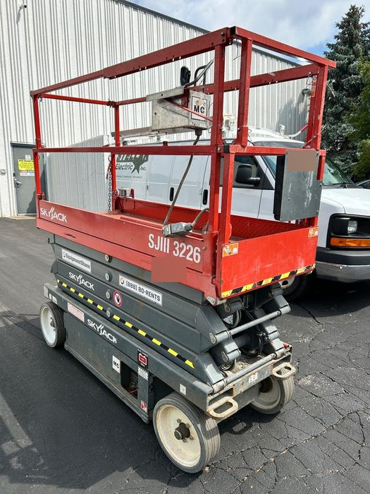 2017 Skyjack SJIII-3226 Standard Rental Specs