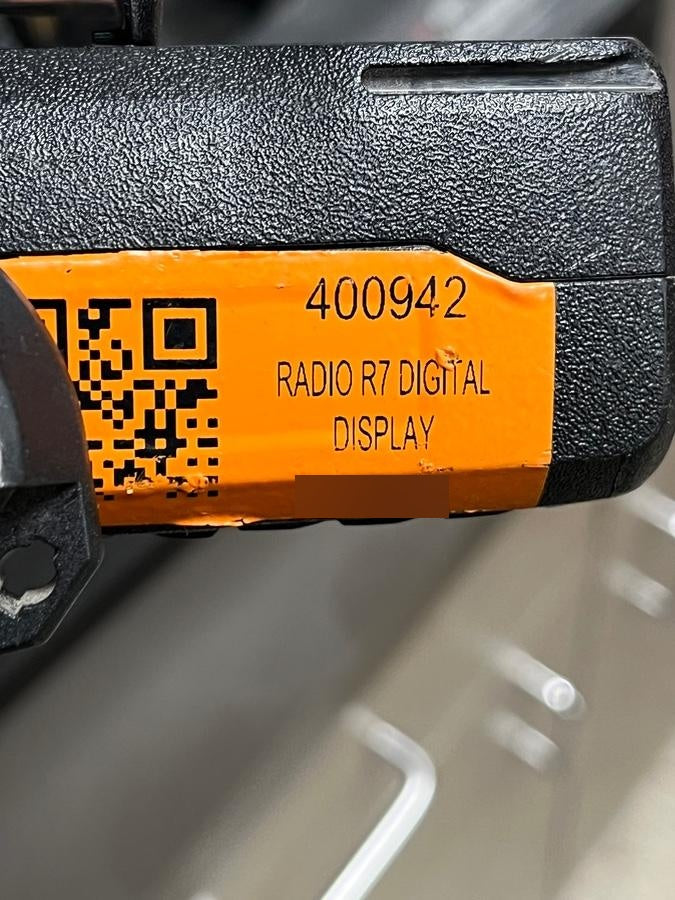 2024 MOTOROLA R7 DISPLAY