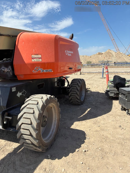 2023 JLG 660SJ