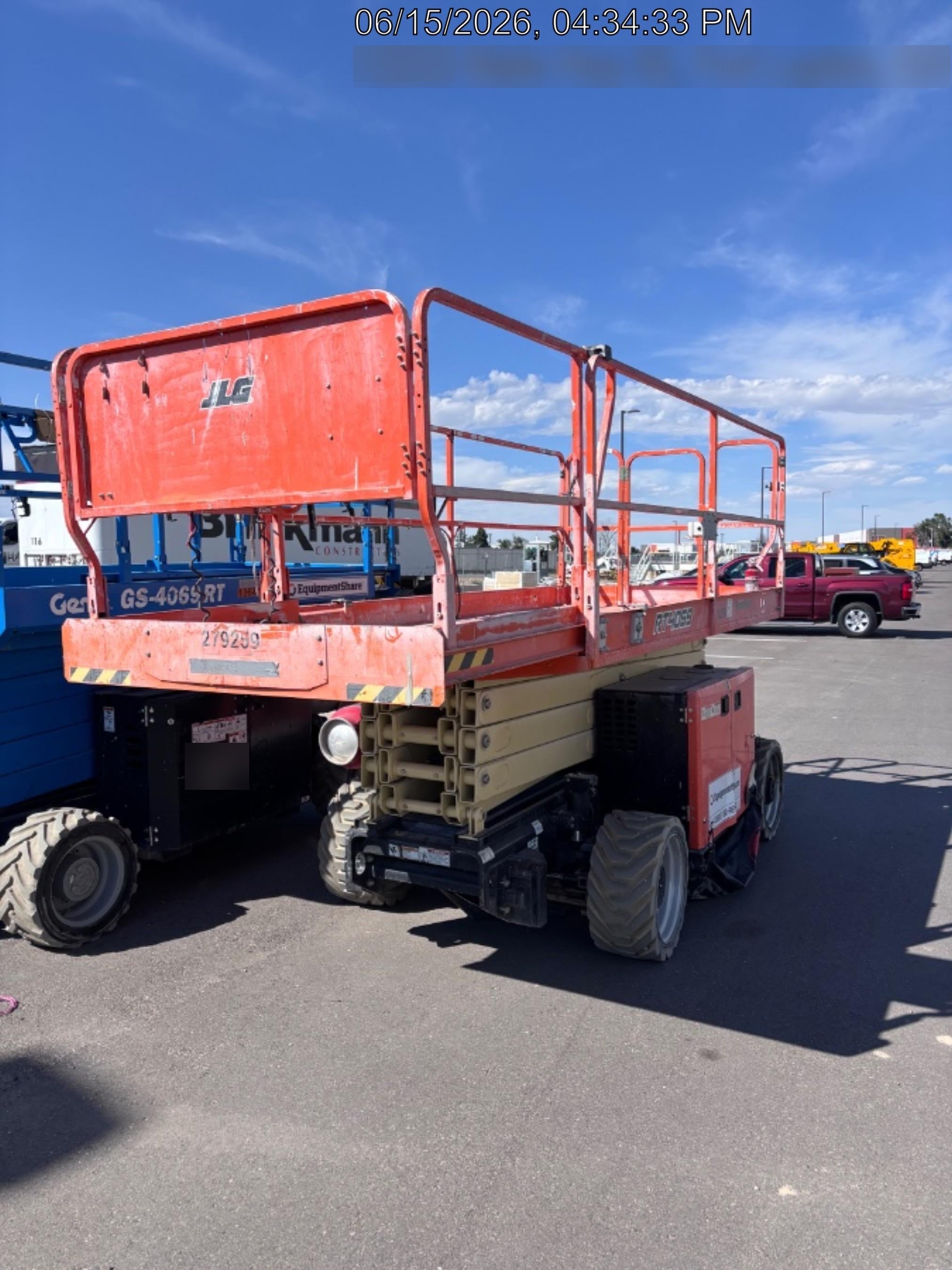 2022 JLG RT4069