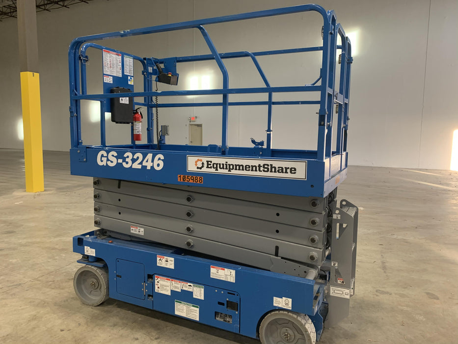 2020 Genie GS-3246 Standard, Folding full height swing gate