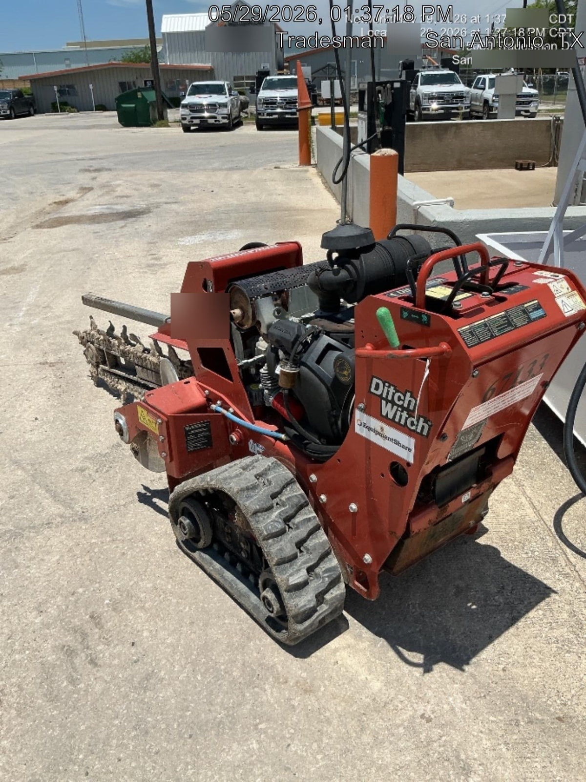 2020 DITCH WITCH C24XA