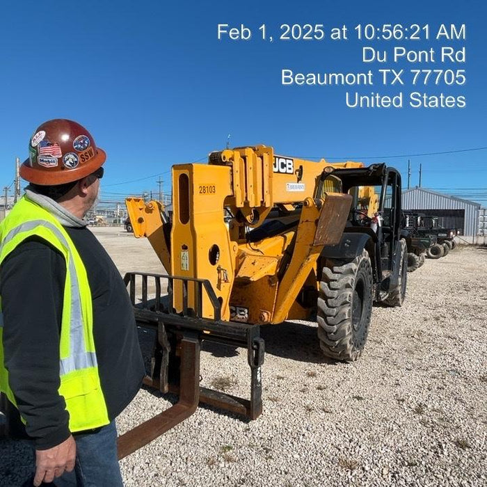 2019 JCB 512-56 109 HP w/Open ROPS, Beacon, Aux Hydraulics, Worklights, Solid Tires w/60" Carriage/Forks