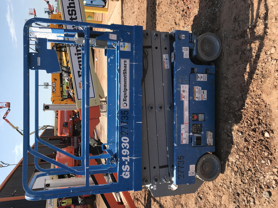 2018 Genie GS-1930 GS-1930 w/Fixed Rail, Chain Entry