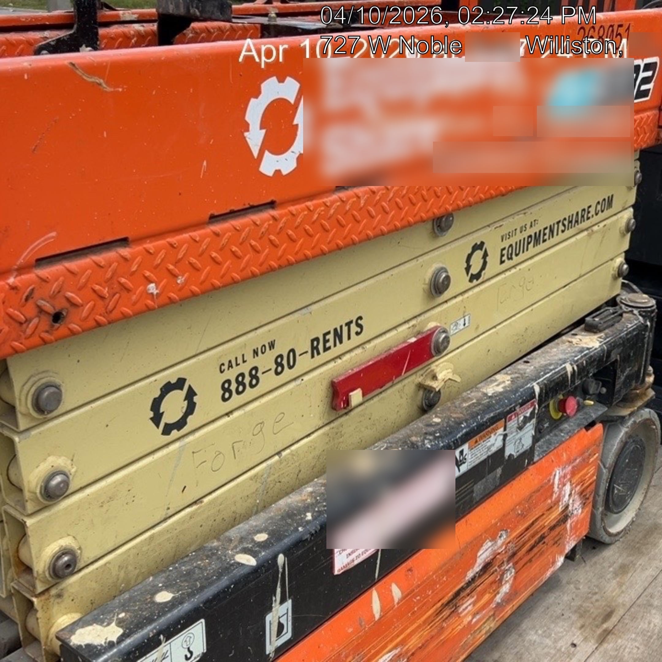 2022 JLG ES1932