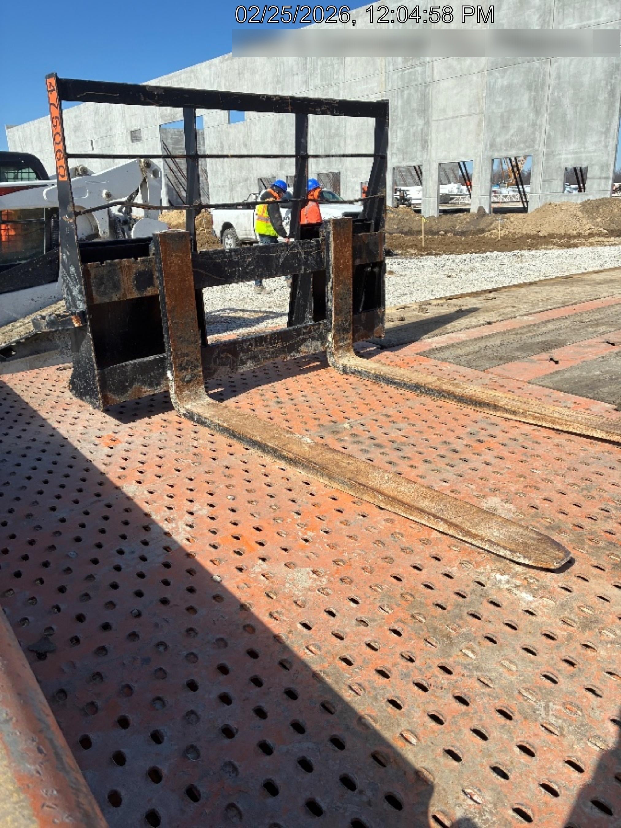 2024 ARROW MATERIAL HANDLING 48" Pallet Forks - Arrow