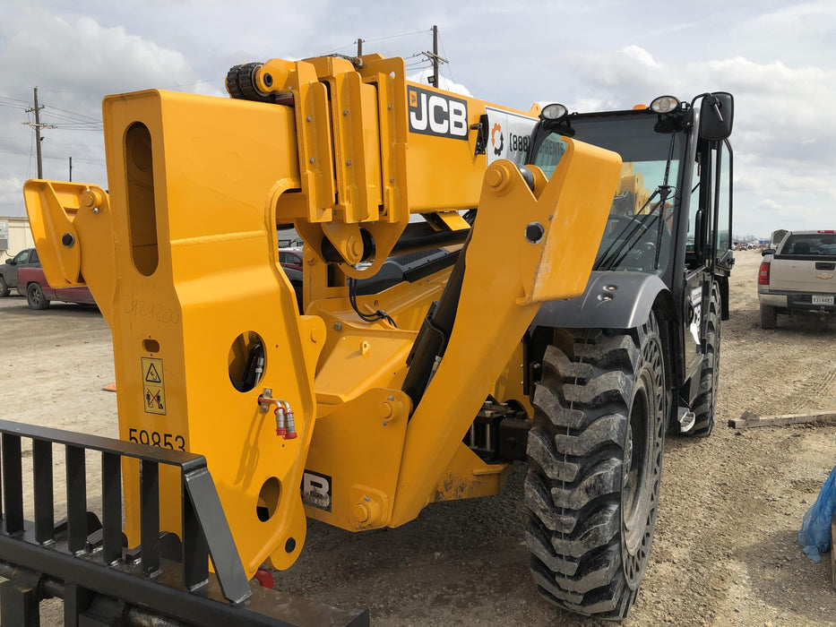 2020 JCB 510-56 Cab/Heat/Air, 74 HP, Solid Tires, STD Worklight, Beacon, Aux Hydraulics, Lifting Eye, Back up Alarm w/66" Carriage/60" Forks