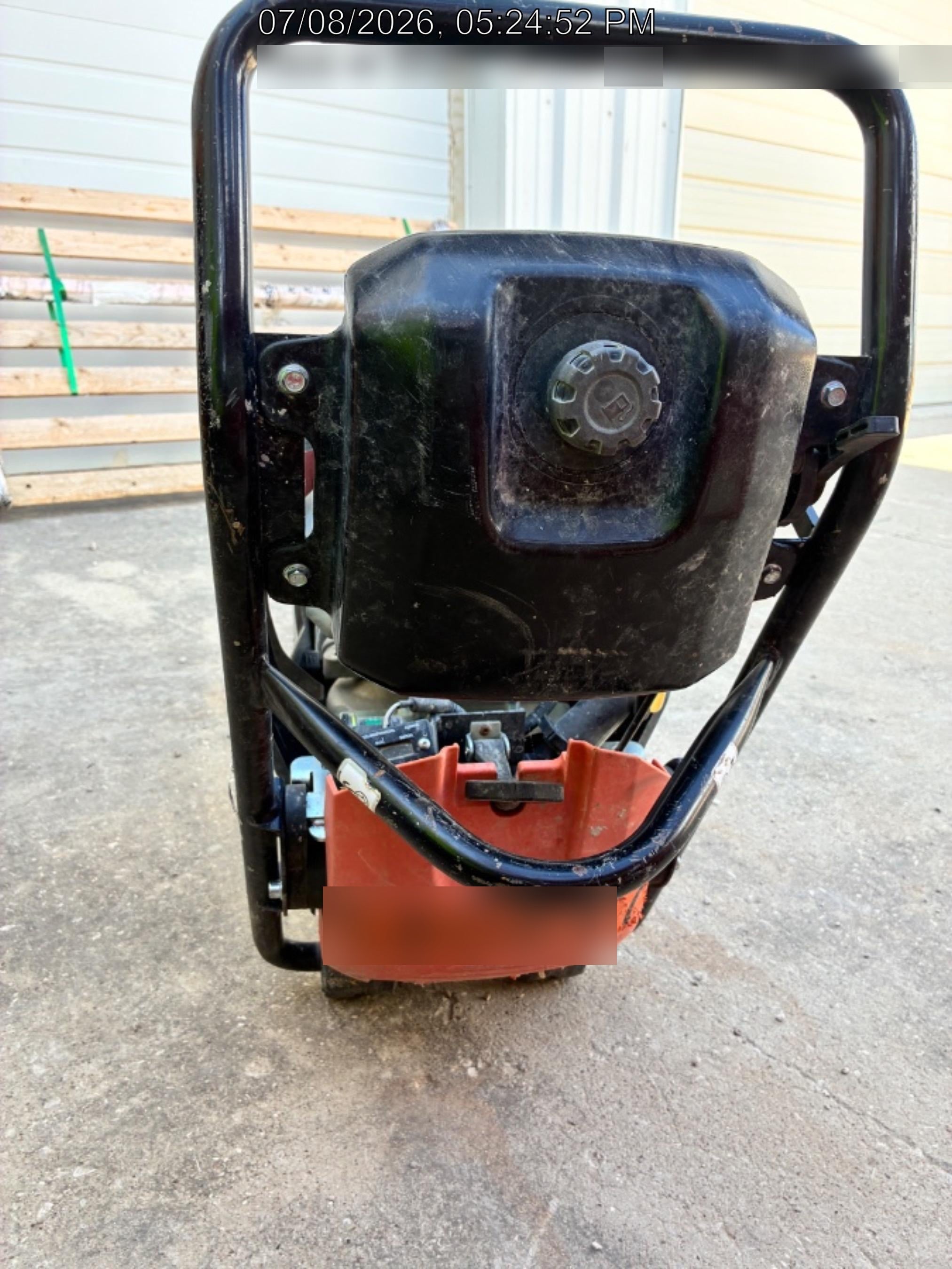 2025 HUSQVARNA LT6005