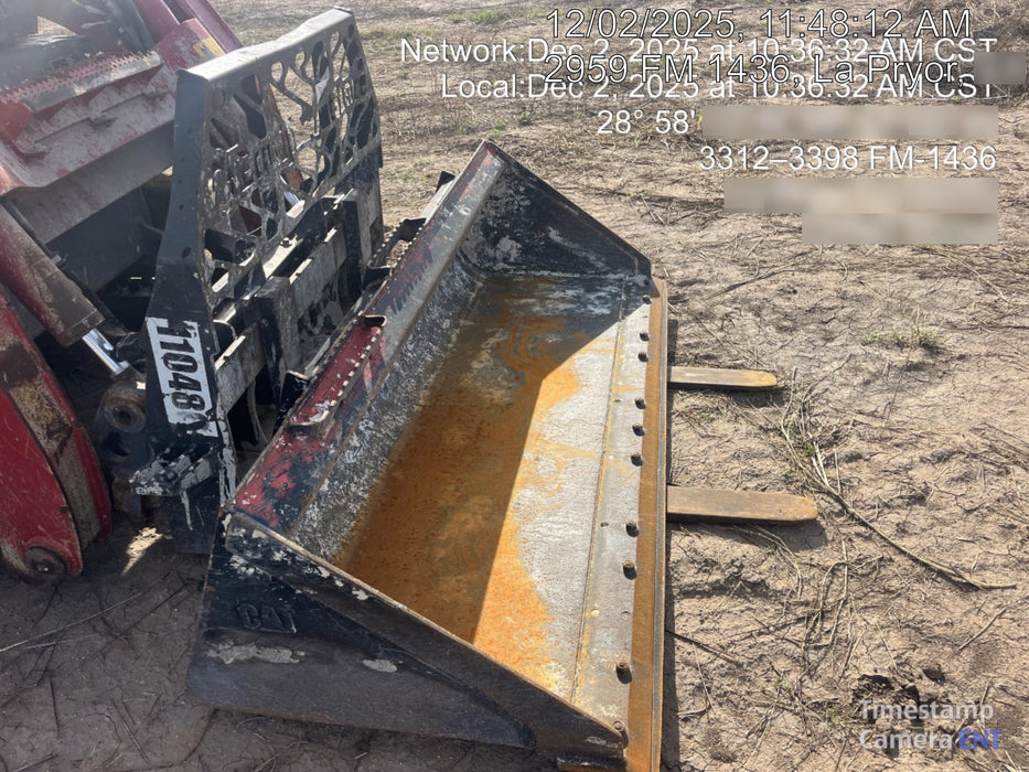 2020 EMKAY 48" Pallet Forks - Emkay