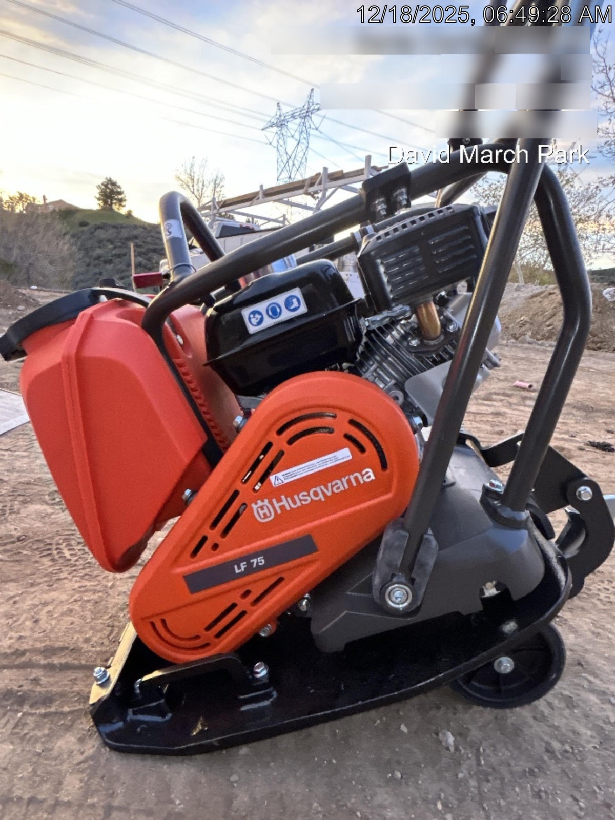 2025 HUSQVARNA LF75