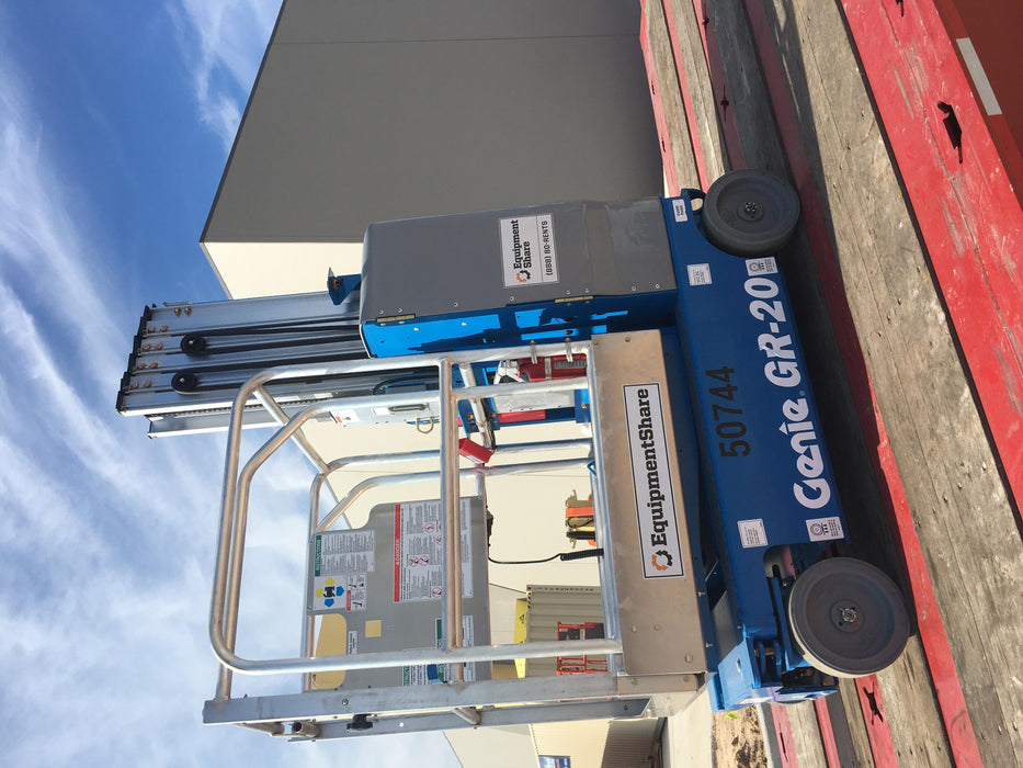 2019 GENIE GR-20
