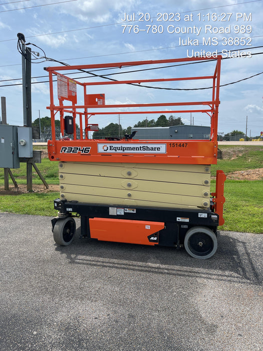2021 JLG R3246