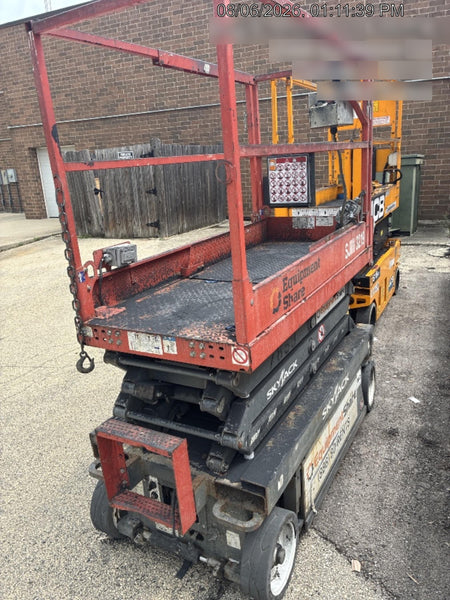 2018 Skyjack SJIII-3219 Skyjack SJIII3219 Scissor Lift w/Trojan Batteries