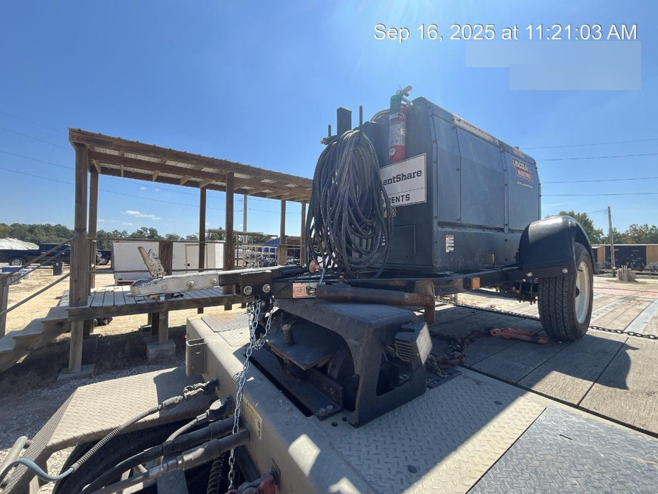 2021 Lincoln Electric Dual Maverick 200/200X Ready Pak 3 (includes trailer, cable rack, fender light kit)