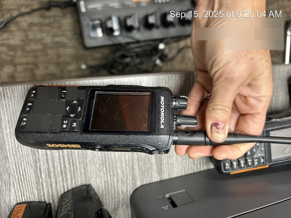 2023 MOTOROLA R7 DISPLAY