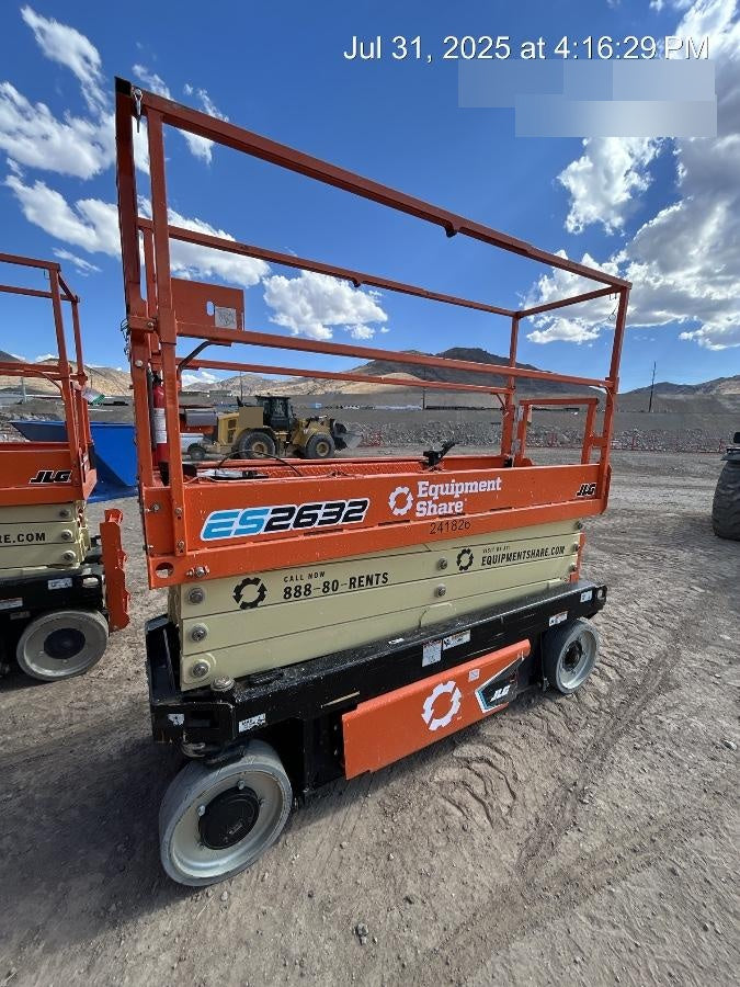 2022 JLG ES2632