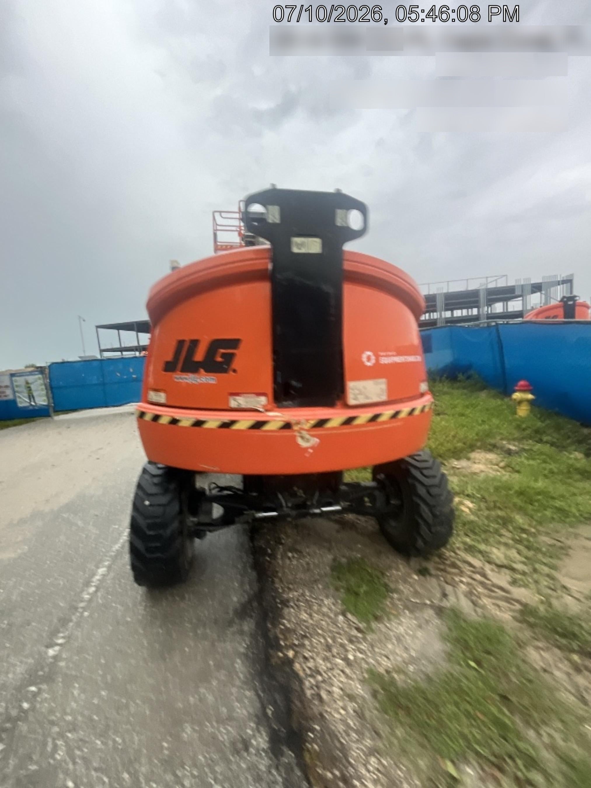 2023 JLG 460SJ