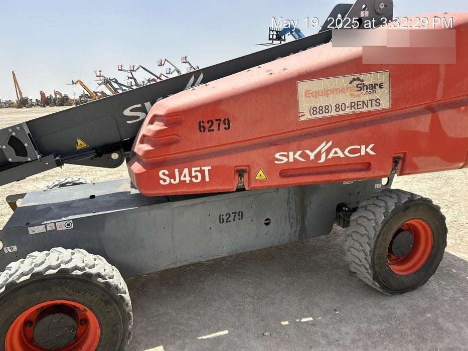 2017 SKYJACK SJ45T+