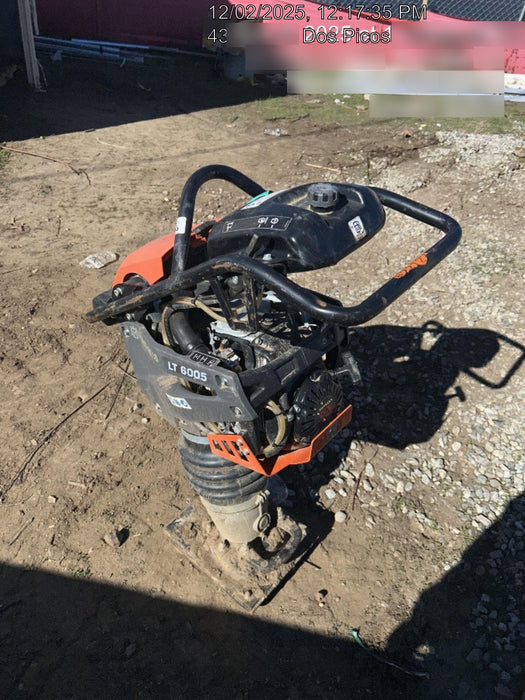 2025 HUSQVARNA LT6005