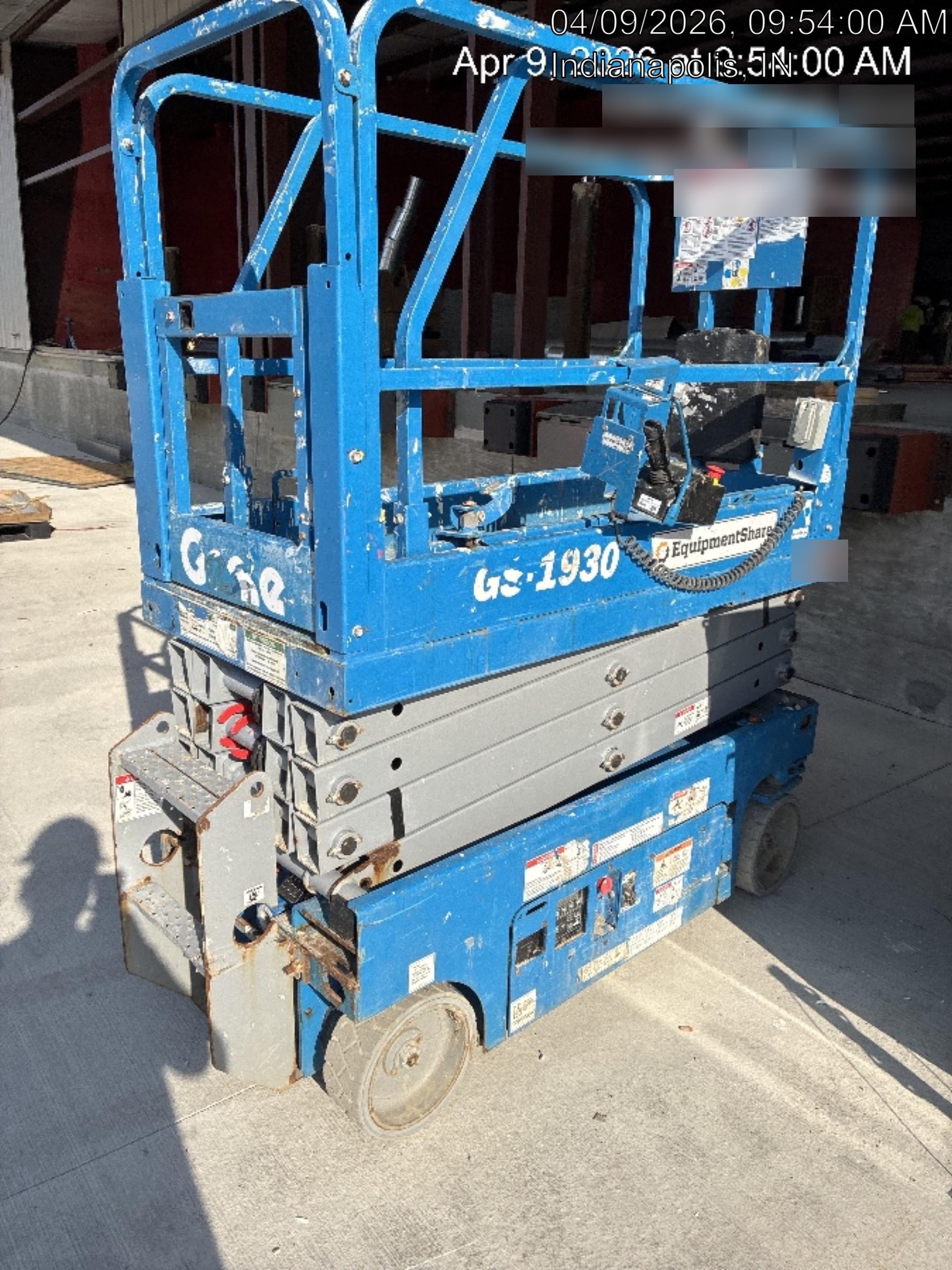 2020 Genie GS-1930 Solid Non Marking Tires, Beacon, Folding rails with half height swing gate