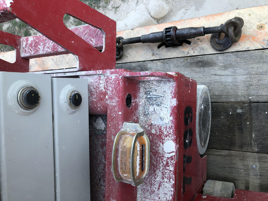 2019 MEC 1330SE Standard Options