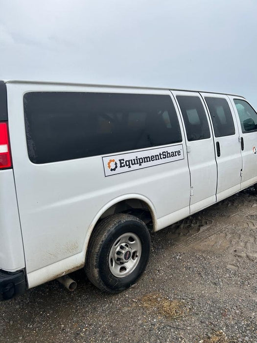 2023 GMC Savana 3500