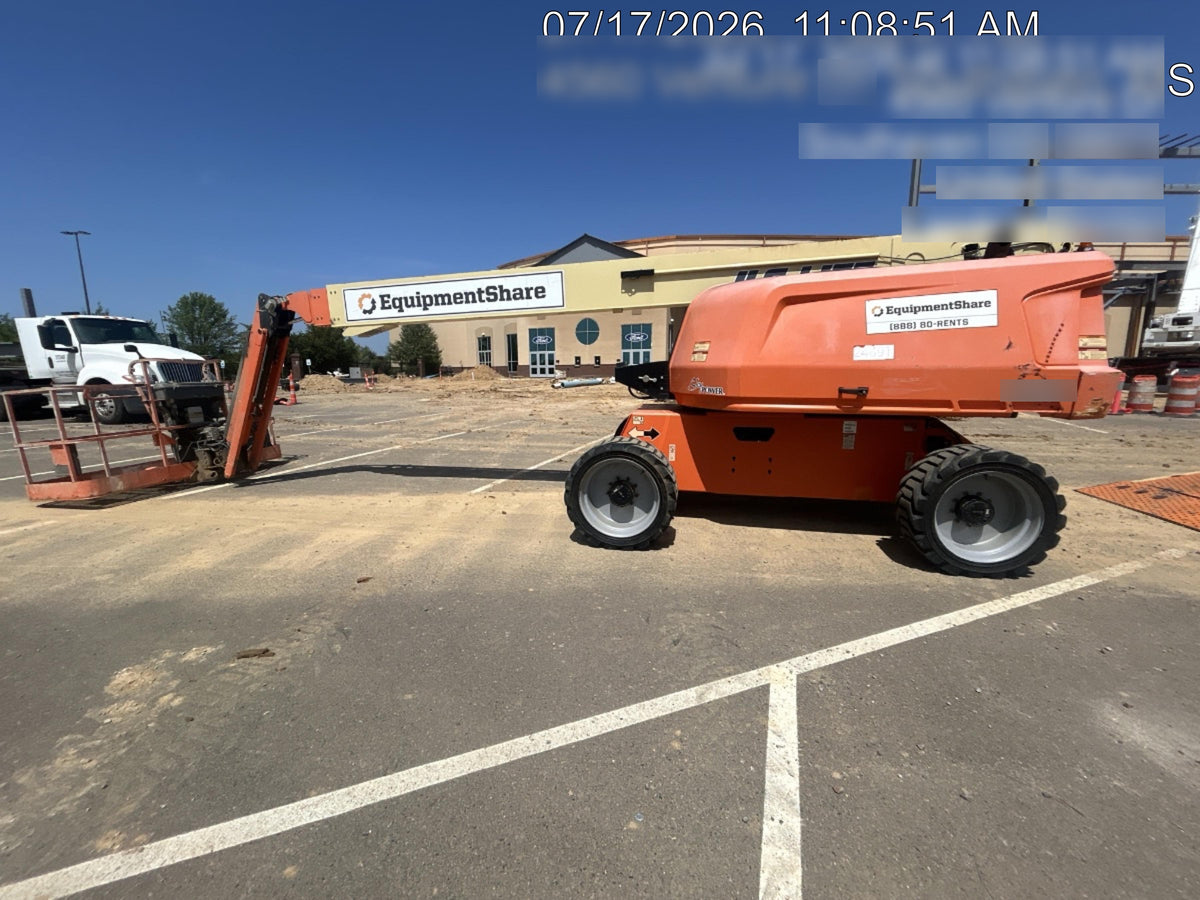 2019 JLG 660SJ