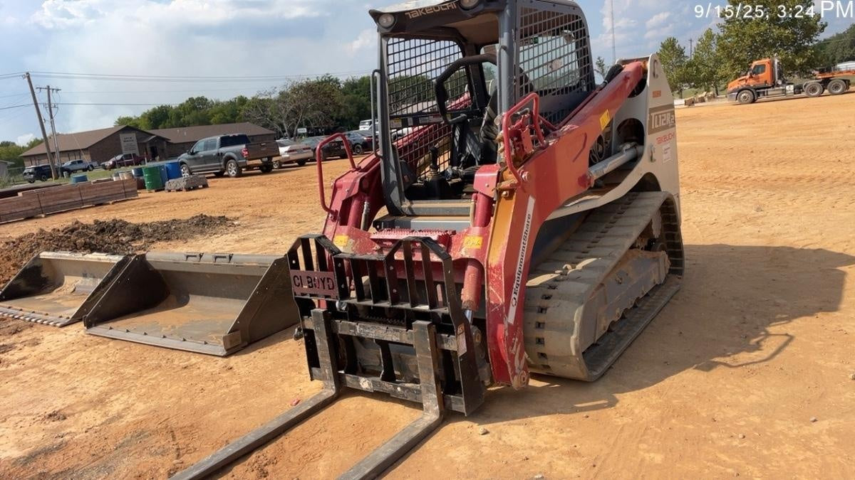 2021 PALADIN 48" Pallet Forks - Paladin