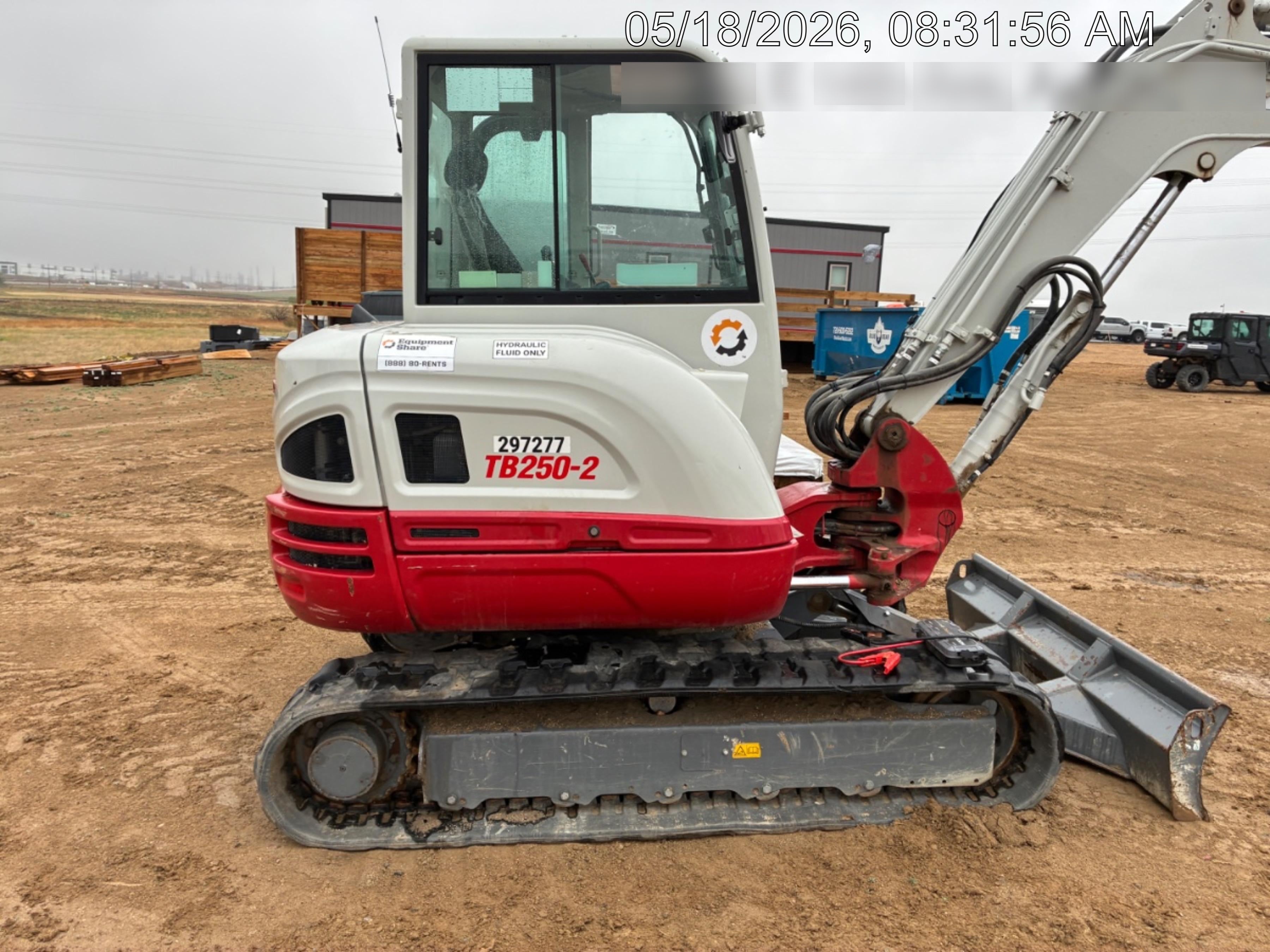 2023 TAKEUCHI TB250-2CR