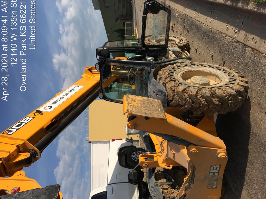 2020 JCB 510-56 Cab/Heat/Air, 74 HP, Solid Tires, STD Worklight, Beacon, Aux Hydraulics, Lifting Eye, Back up Alarm w/66" Carriage/60" Forks