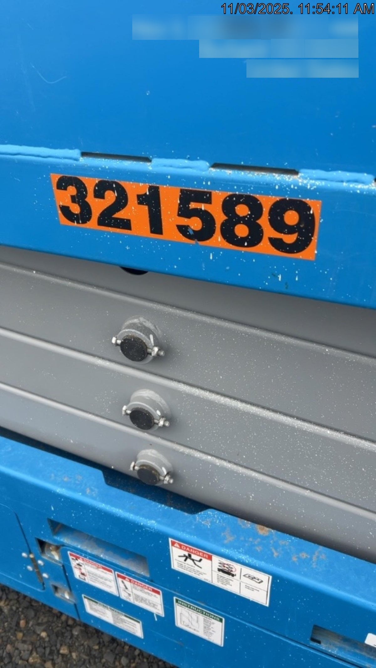 2023 GENIE GS-2632