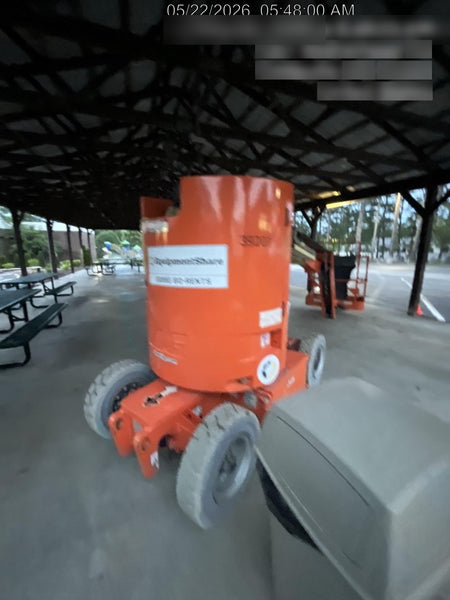 2019 JLG E300AJP