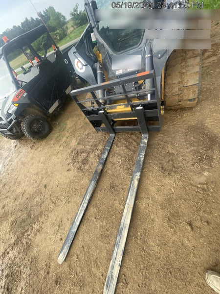 2026 ARROW MATERIAL HANDLING 72" Pallet Forks - Arrow