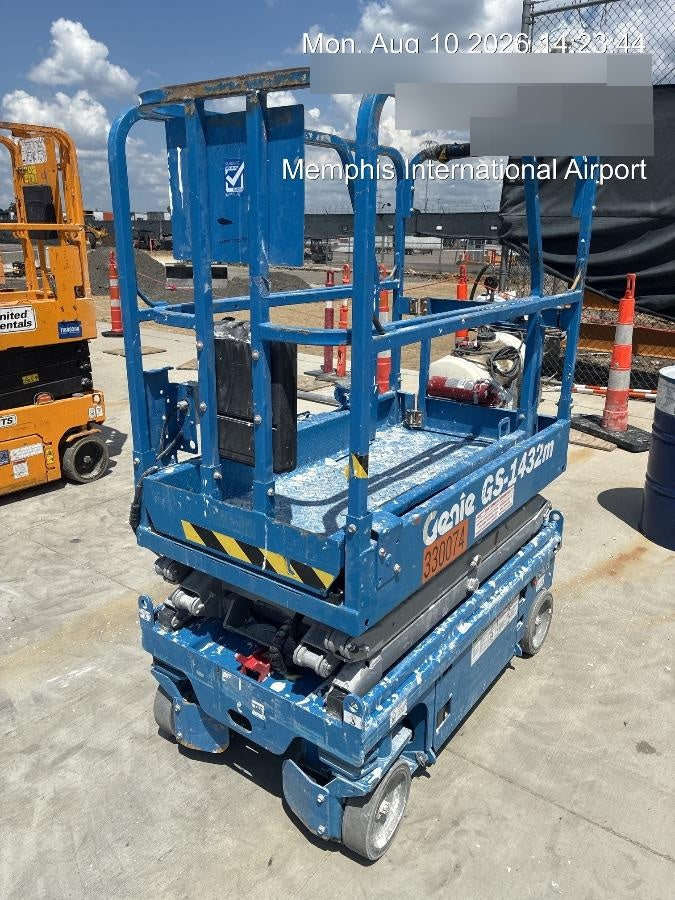 2023 GENIE GS-1432