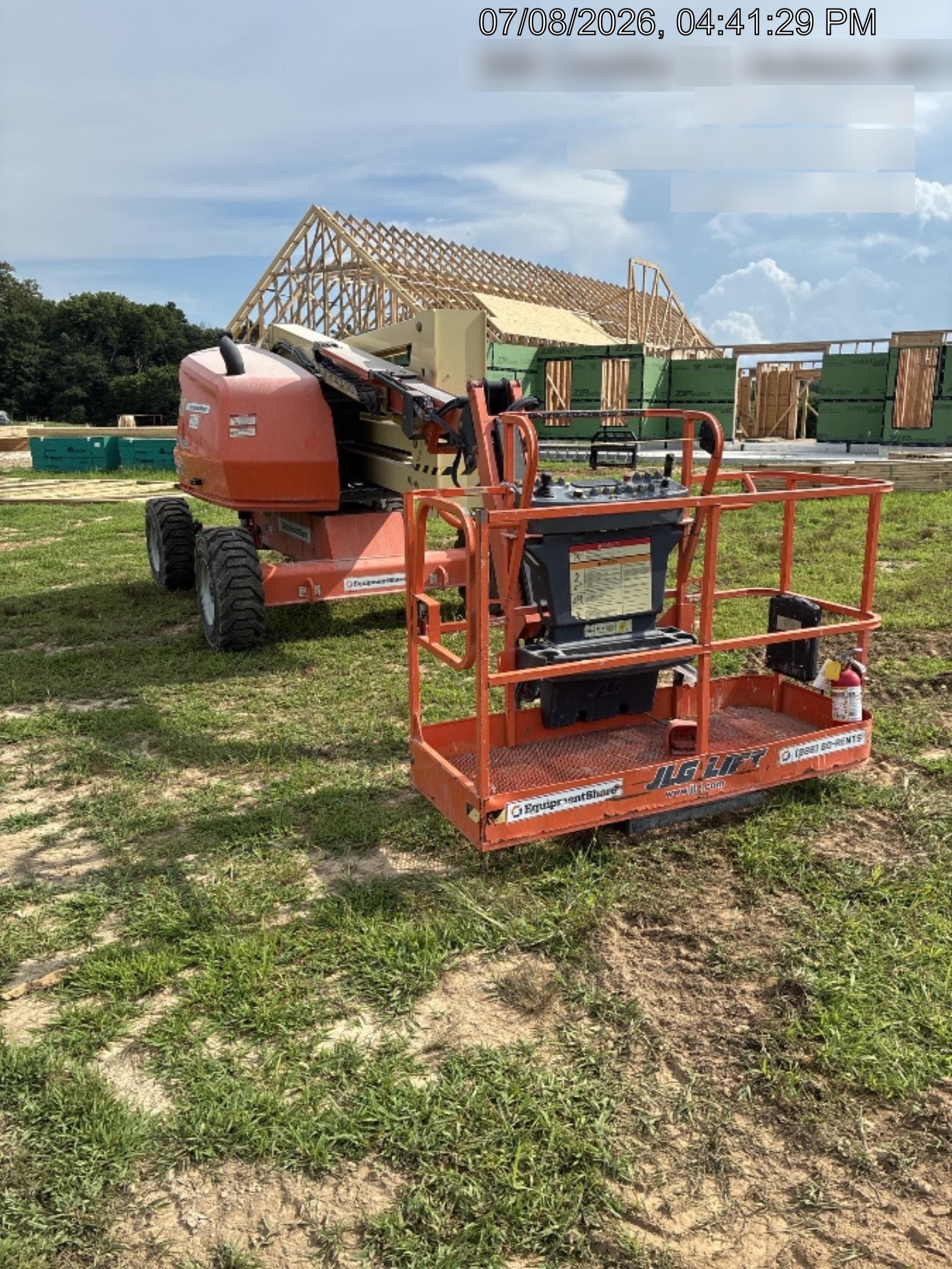 2022 JLG 450AJ