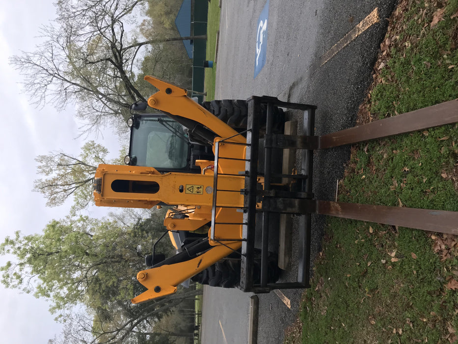 2019 JCB 512-56 Enclosed Cab, 109 HP, Solid Tires, Worklights, Beacon, Aux Hydraulics, Lifting Eye w/60" Carriage/60" Forks