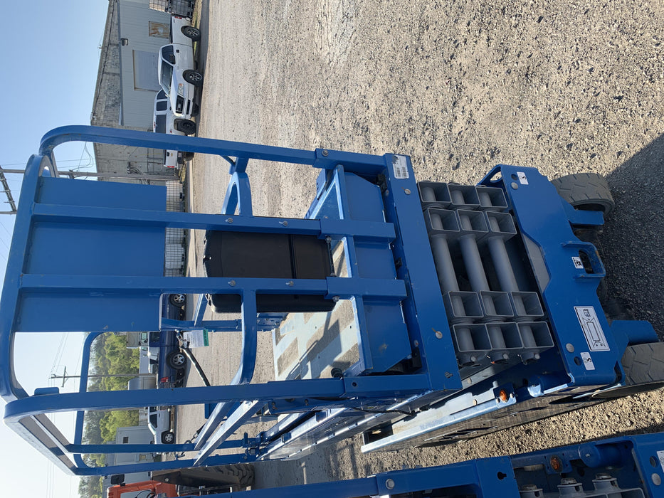 2019 Genie GS-1930 Fixed Rails with Chain Entry