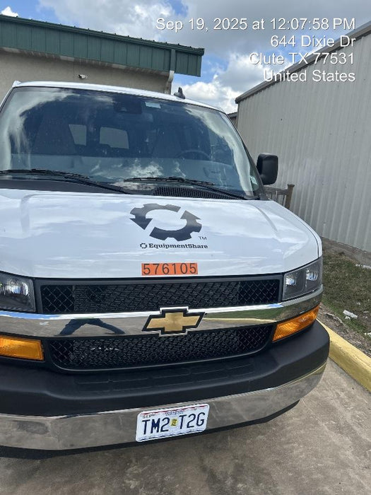 2025 CHEVROLET Express Van - Rental