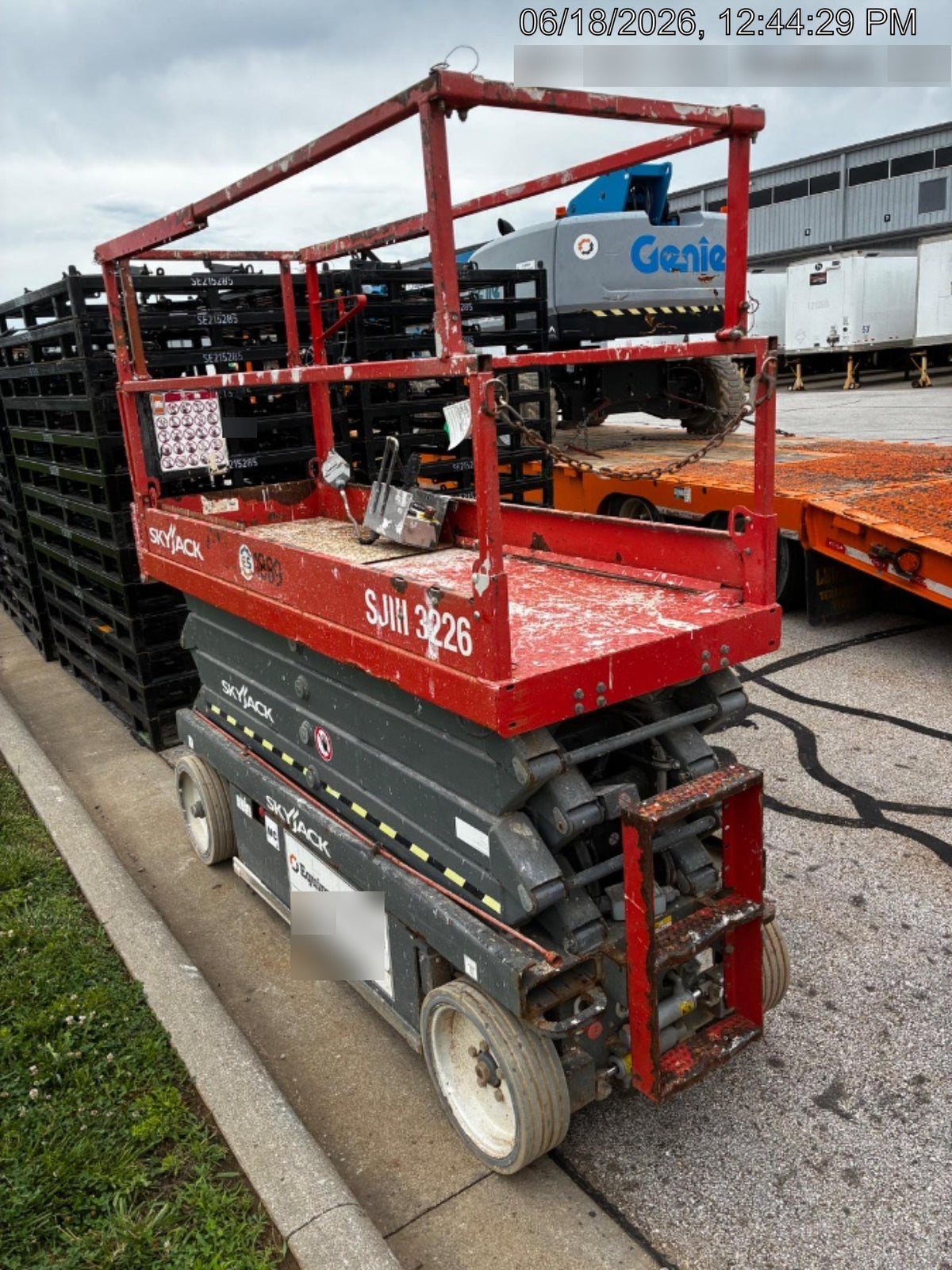 2016 Skyjack SJIII-3226 26' Electric Scissor Lift