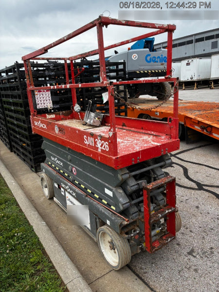 2016 Skyjack SJIII-3226 26' Electric Scissor Lift