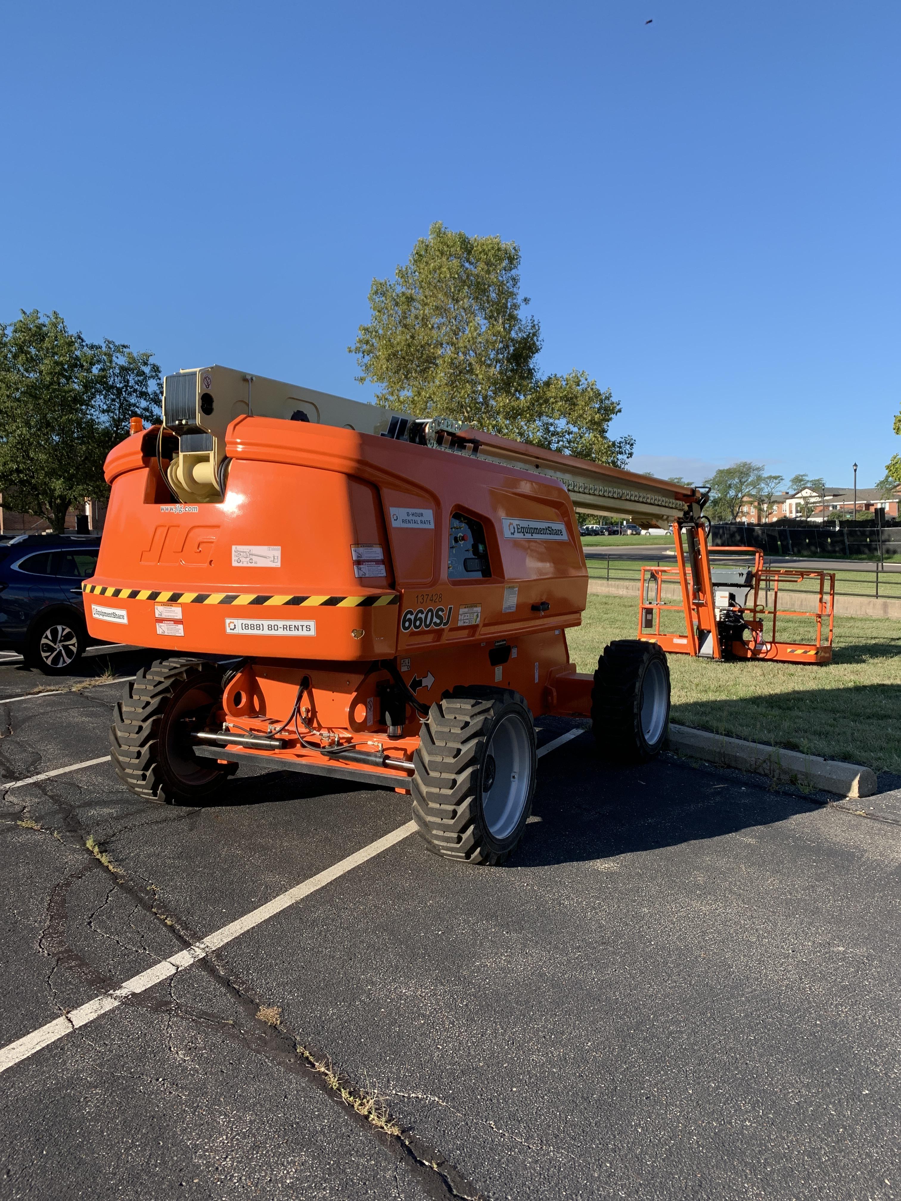 2021 JLG 660SJ