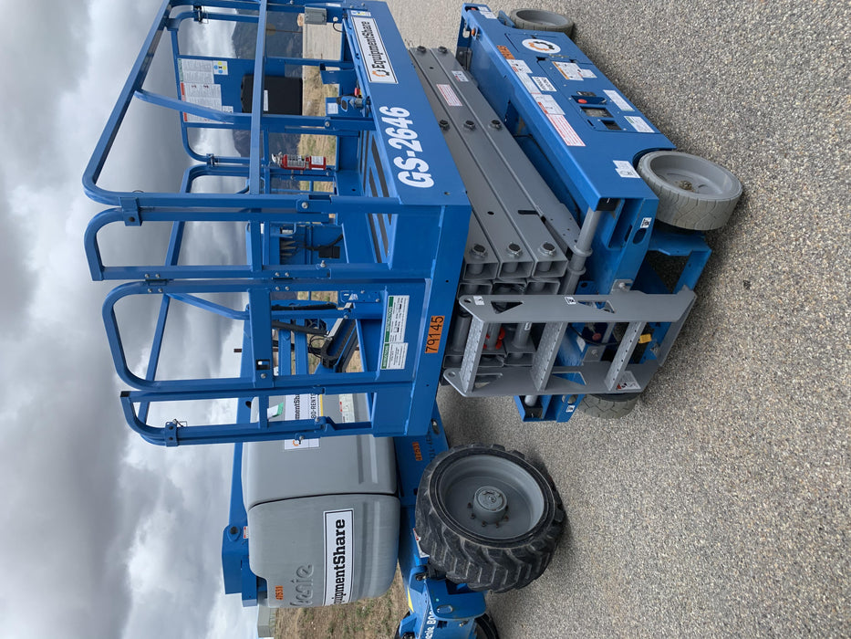 2019 Genie GS-2646 folding rails with full height swing gate